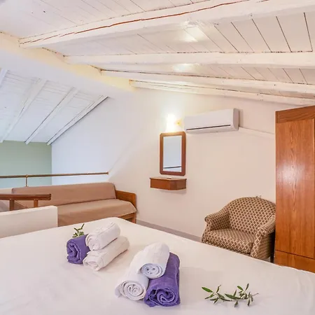 Corfu Club Maisonette 5 * Gouvia